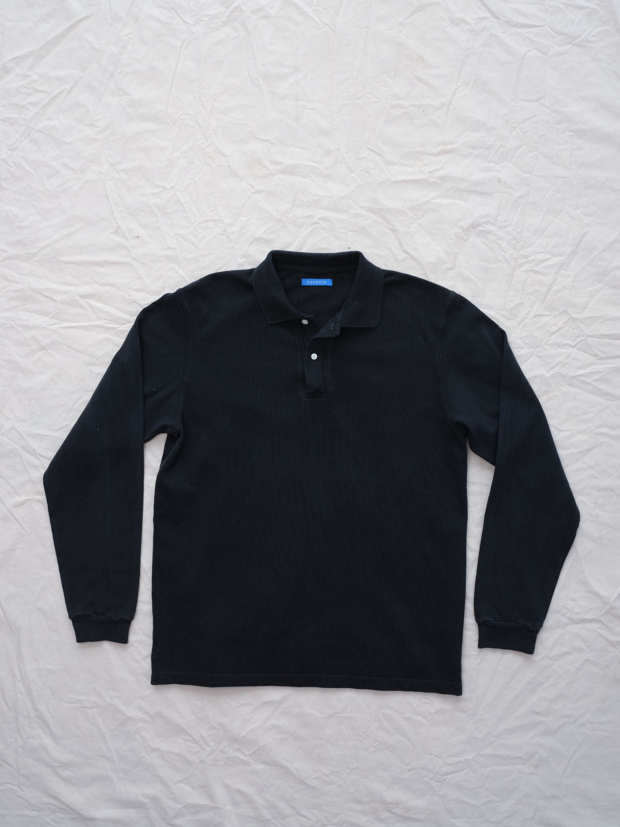 Hanover vintage Black long-sleeve polo shirt flat lay